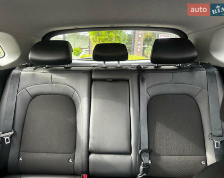 Белый Хендай Kona, объемом двигателя 0 л и пробегом 130 тыс. км за 19200 $, фото 24 на Automoto.ua