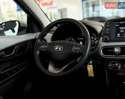 Белый Хендай Kona, объемом двигателя 2 л и пробегом 115 тыс. км за 15700 $, фото 11 на Automoto.ua