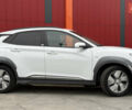 Белый Хендай Kona, объемом двигателя 0 л и пробегом 70 тыс. км за 16950 $, фото 9 на Automoto.ua