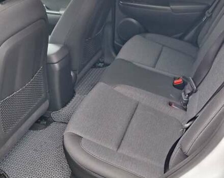 Белый Хендай Kona, объемом двигателя 0 л и пробегом 55 тыс. км за 16500 $, фото 26 на Automoto.ua