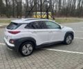 Білий Хендай Kona, об'ємом двигуна 0 л та пробігом 93 тис. км за 18950 $, фото 60 на Automoto.ua