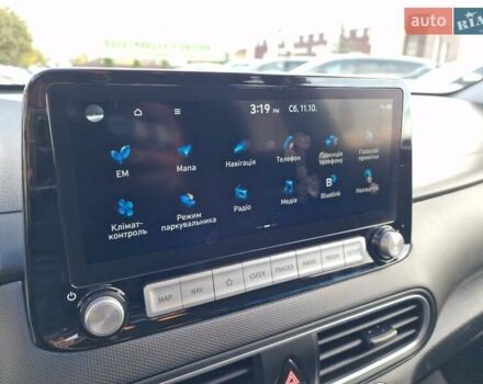 Белый Хендай Kona, объемом двигателя 0 л и пробегом 70 тыс. км за 16500 $, фото 31 на Automoto.ua