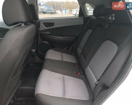 Білий Хендай Kona, об'ємом двигуна 2 л та пробігом 58 тис. км за 17900 $, фото 20 на Automoto.ua