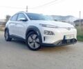 Белый Хендай Kona, объемом двигателя 0 л и пробегом 98 тыс. км за 17900 $, фото 3 на Automoto.ua