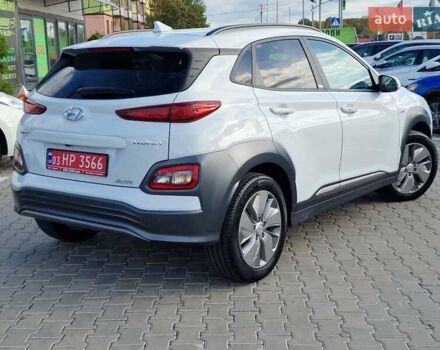 Белый Хендай Kona, объемом двигателя 0 л и пробегом 70 тыс. км за 16500 $, фото 11 на Automoto.ua