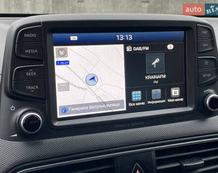 Белый Хендай Kona, объемом двигателя 1.59 л и пробегом 43 тыс. км за 20490 $, фото 31 на Automoto.ua