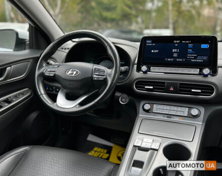 Белый Хендай Kona, объемом двигателя 64 л и пробегом 32 тыс. км за 22999 $, фото 12 на Automoto.ua