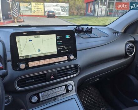 Белый Хендай Kona, объемом двигателя 0 л и пробегом 98 тыс. км за 17200 $, фото 14 на Automoto.ua