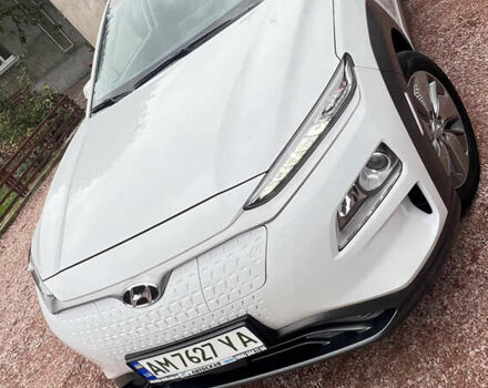 Білий Хендай Kona, об'ємом двигуна 0 л та пробігом 47 тис. км за 17300 $, фото 1 на Automoto.ua