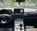 Белый Хендай Kona, объемом двигателя 64 л и пробегом 58 тыс. км за 18700 $, фото 9 на Automoto.ua