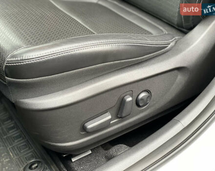 Белый Хендай Kona, объемом двигателя 1.59 л и пробегом 43 тыс. км за 20490 $, фото 25 на Automoto.ua