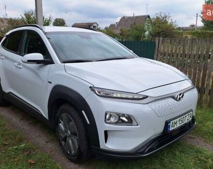 Белый Хендай Kona, объемом двигателя 0 л и пробегом 55 тыс. км за 16500 $, фото 11 на Automoto.ua