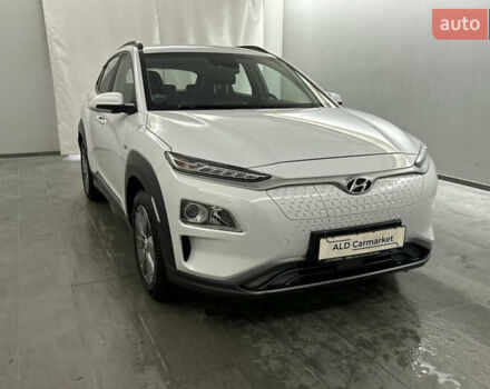 Білий Хендай Kona, об'ємом двигуна 0 л та пробігом 36 тис. км за 14710 $, фото 1 на Automoto.ua