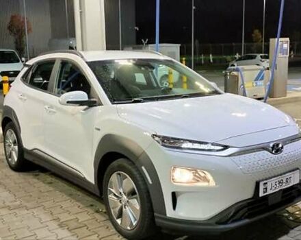Білий Хендай Kona, об'ємом двигуна 0 л та пробігом 149 тис. км за 17000 $, фото 27 на Automoto.ua
