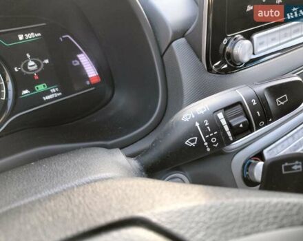 Білий Хендай Kona, об'ємом двигуна 0 л та пробігом 149 тис. км за 17000 $, фото 3 на Automoto.ua