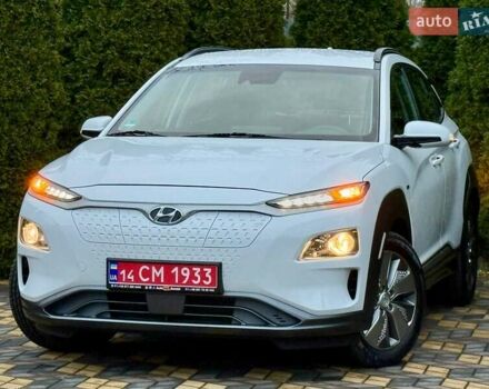Белый Хендай Kona, объемом двигателя 0 л и пробегом 15 тыс. км за 16700 $, фото 3 на Automoto.ua