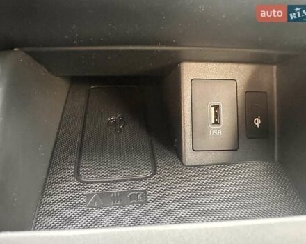 Белый Хендай Kona, объемом двигателя 0 л и пробегом 74 тыс. км за 19500 $, фото 28 на Automoto.ua