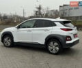 Білий Хендай Kona, об'ємом двигуна 0 л та пробігом 82 тис. км за 18500 $, фото 19 на Automoto.ua