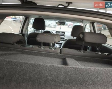 Белый Хендай Kona, объемом двигателя 0 л и пробегом 129 тыс. км за 17777 $, фото 27 на Automoto.ua