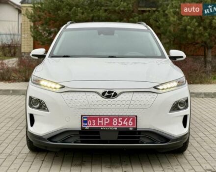 Белый Хендай Kona, объемом двигателя 0 л и пробегом 115 тыс. км за 17250 $, фото 5 на Automoto.ua