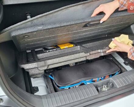 Белый Хендай Kona, объемом двигателя 0 л и пробегом 55 тыс. км за 16500 $, фото 8 на Automoto.ua