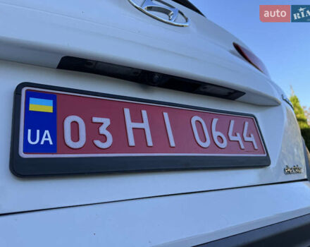 Білий Хендай Kona, об'ємом двигуна 0 л та пробігом 92 тис. км за 17200 $, фото 19 на Automoto.ua