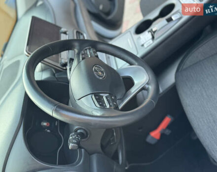 Білий Хендай Kona, об'ємом двигуна 0 л та пробігом 77 тис. км за 15499 $, фото 23 на Automoto.ua