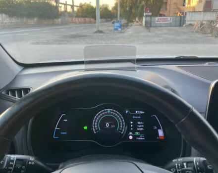 Белый Хендай Kona, объемом двигателя 0 л и пробегом 112 тыс. км за 18000 $, фото 9 на Automoto.ua