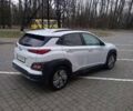 Білий Хендай Kona, об'ємом двигуна 0 л та пробігом 93 тис. км за 18950 $, фото 63 на Automoto.ua