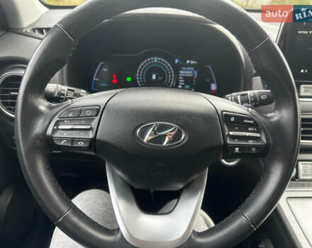 Белый Хендай Kona, объемом двигателя 0 л и пробегом 130 тыс. км за 19200 $, фото 16 на Automoto.ua