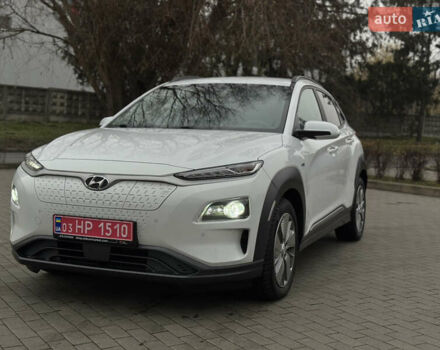 Білий Хендай Kona, об'ємом двигуна 0 л та пробігом 82 тис. км за 18500 $, фото 20 на Automoto.ua
