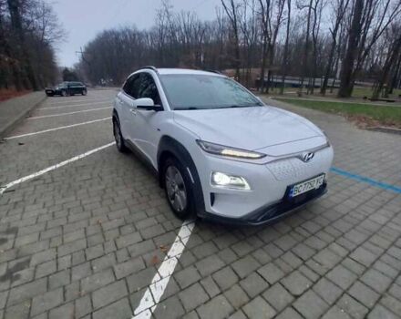Білий Хендай Kona, об'ємом двигуна 0 л та пробігом 93 тис. км за 18950 $, фото 18 на Automoto.ua