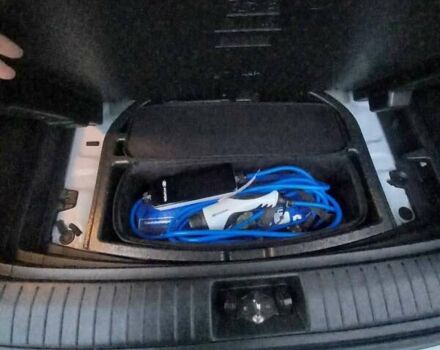 Білий Хендай Kona, об'ємом двигуна 0 л та пробігом 93 тис. км за 18950 $, фото 36 на Automoto.ua