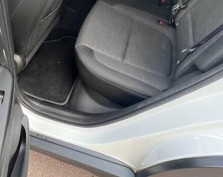 Білий Хендай Kona, об'ємом двигуна 0 л та пробігом 47 тис. км за 17300 $, фото 10 на Automoto.ua