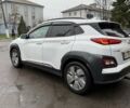 Білий Хендай Kona, об'ємом двигуна 0 л та пробігом 121 тис. км за 17500 $, фото 2 на Automoto.ua
