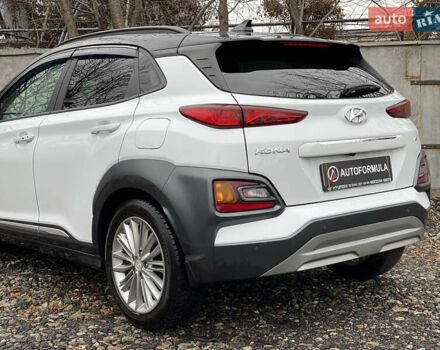 Белый Хендай Kona, объемом двигателя 1.59 л и пробегом 43 тыс. км за 20490 $, фото 6 на Automoto.ua