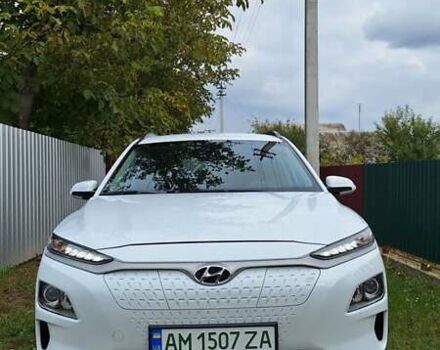 Белый Хендай Kona, объемом двигателя 0 л и пробегом 55 тыс. км за 16500 $, фото 6 на Automoto.ua