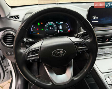 Білий Хендай Kona, об'ємом двигуна 0 л та пробігом 174 тис. км за 17800 $, фото 37 на Automoto.ua