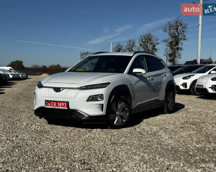 Білий Хендай Kona, об'ємом двигуна 0 л та пробігом 53 тис. км за 15900 $, фото 7 на Automoto.ua
