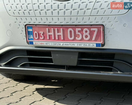 Білий Хендай Kona, об'ємом двигуна 0 л та пробігом 55 тис. км за 19950 $, фото 19 на Automoto.ua