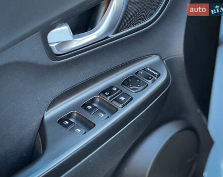 Белый Хендай Kona, объемом двигателя 0 л и пробегом 148 тыс. км за 18500 $, фото 31 на Automoto.ua