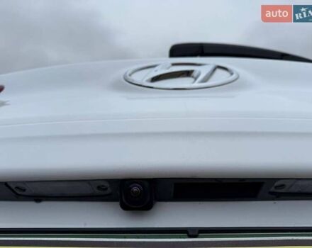 Білий Хендай Kona, об'ємом двигуна 0 л та пробігом 20 тис. км за 18699 $, фото 34 на Automoto.ua