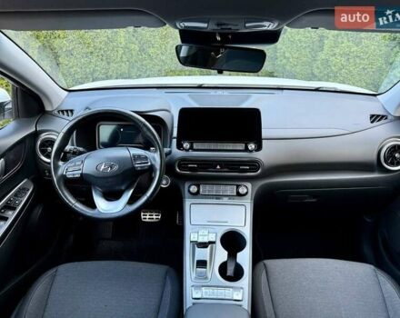 Білий Хендай Kona, об'ємом двигуна 0 л та пробігом 34 тис. км за 16999 $, фото 27 на Automoto.ua