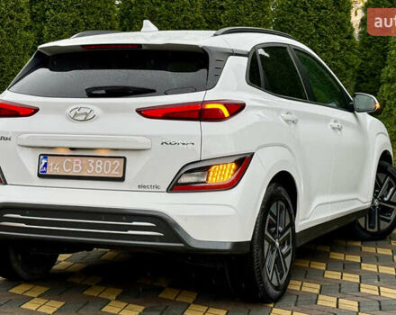 Білий Хендай Kona, об'ємом двигуна 0 л та пробігом 23 тис. км за 16900 $, фото 6 на Automoto.ua