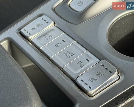 Білий Хендай Kona, об'ємом двигуна 0 л та пробігом 55 тис. км за 19950 $, фото 52 на Automoto.ua