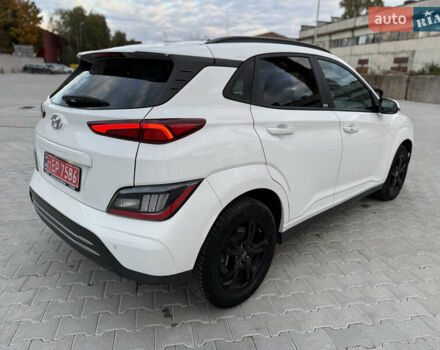 Білий Хендай Kona, об'ємом двигуна 0 л та пробігом 63 тис. км за 16499 $, фото 35 на Automoto.ua