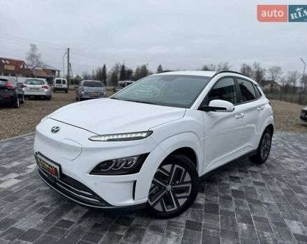 Білий Хендай Kona, об'ємом двигуна 0 л та пробігом 20 тис. км за 18699 $, фото 39 на Automoto.ua