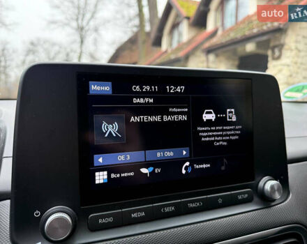 Белый Хендай Kona, объемом двигателя 0 л и пробегом 65 тыс. км за 17400 $, фото 43 на Automoto.ua