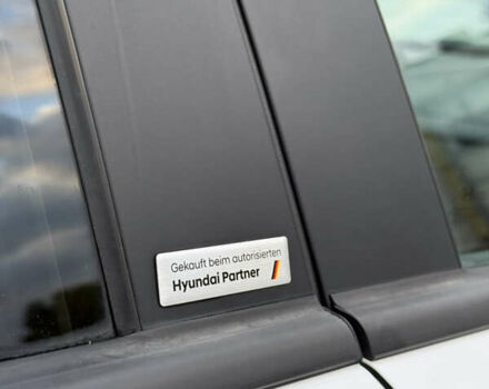 Білий Хендай Kona, об'ємом двигуна 0 л та пробігом 63 тис. км за 16499 $, фото 40 на Automoto.ua