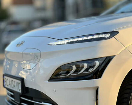 Білий Хендай Kona, об'ємом двигуна 0 л та пробігом 49 тис. км за 16200 $, фото 1 на Automoto.ua